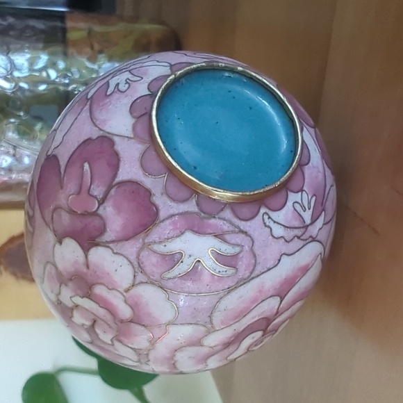 Vintage Pink Floral Cloisonné Vase/Jar - Picture 5 of 17